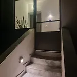 شقة Xenia